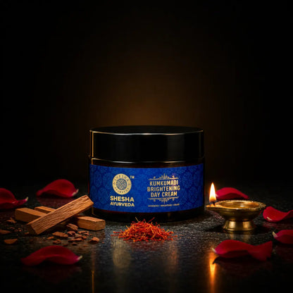 Lightweight gel moisturiser with authentic Kumkumadi Thailam that hydrates dry skin and leaves a non-sticky radiant finish.